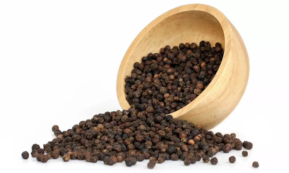 What are the Benefits of Black Pepper for Skin?