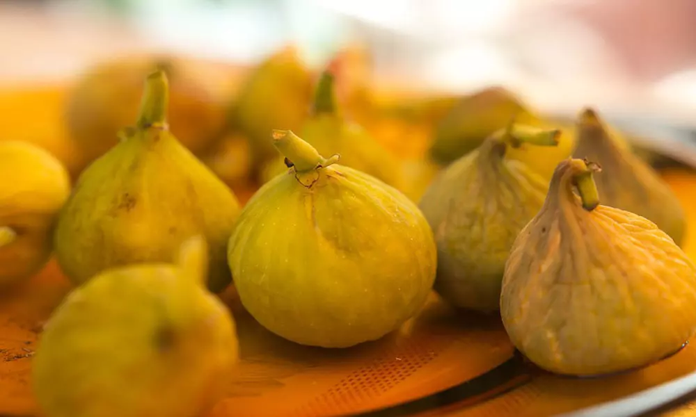 How are Figs Grown and Processed?